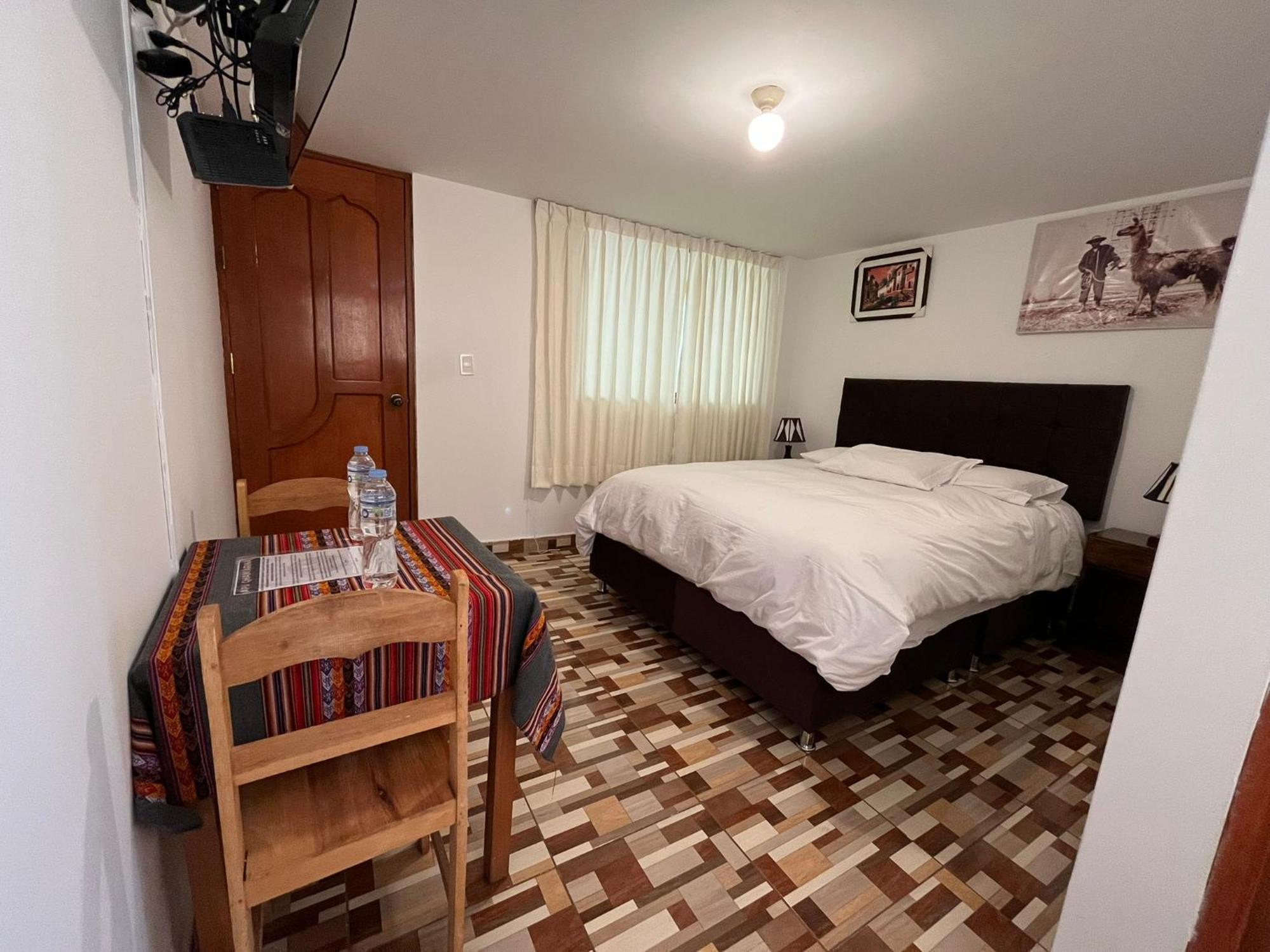 Hostal Apu Qhawarina オランテイタンボ エクステリア 写真