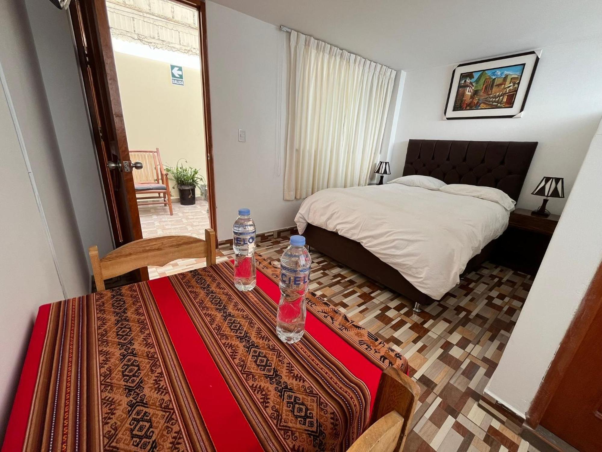 Hostal Apu Qhawarina オランテイタンボ エクステリア 写真