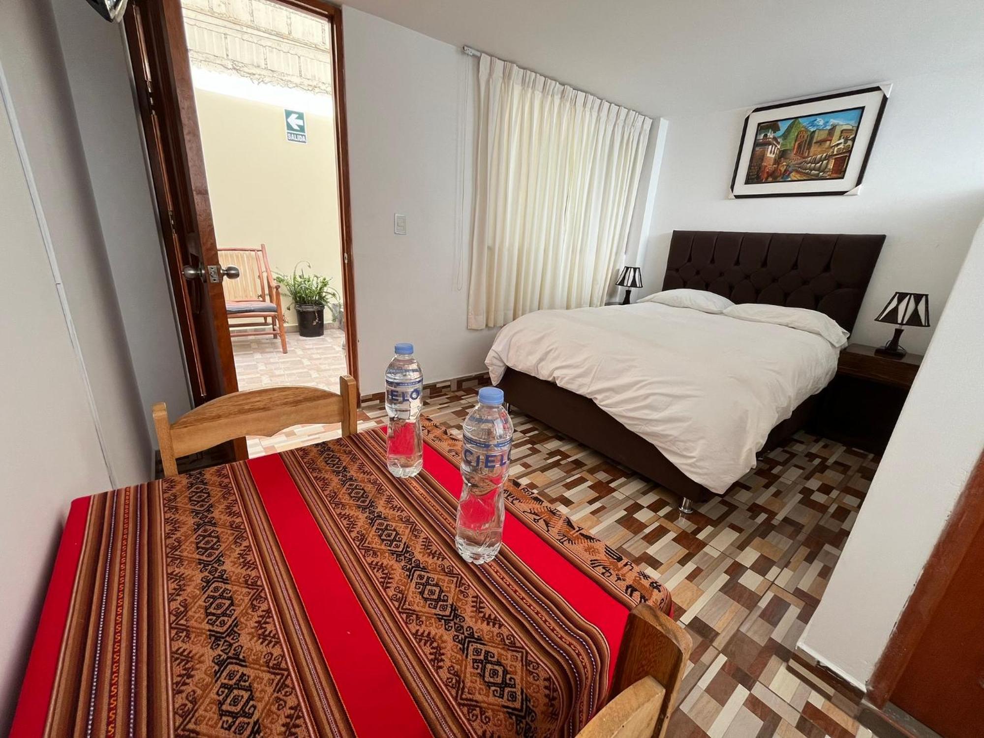 Hostal Apu Qhawarina オランテイタンボ エクステリア 写真